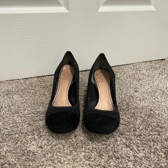 Tory Burch Cadence Black Suede Heel Stretch Wedges Size 8 - Picture 3 of 7